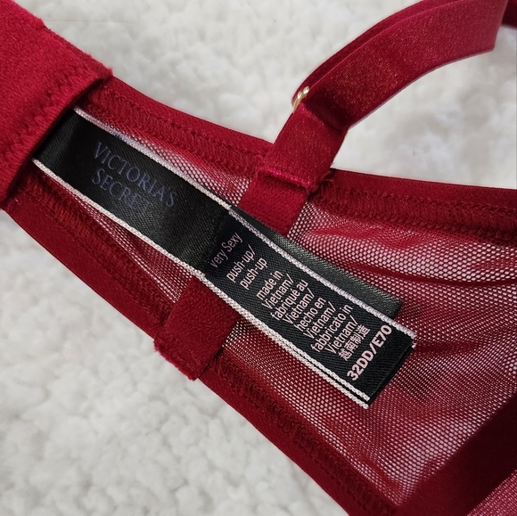 New!Victorias Secret Very Sexy Midnight Affair Embroidery Push Up Bra - Picture 11 of 12